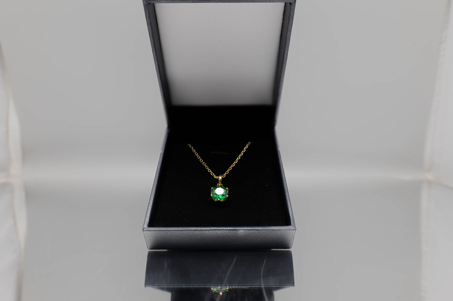 Round Cut Laboratory Gemstone Necklace